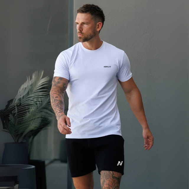 Neklix performance wear